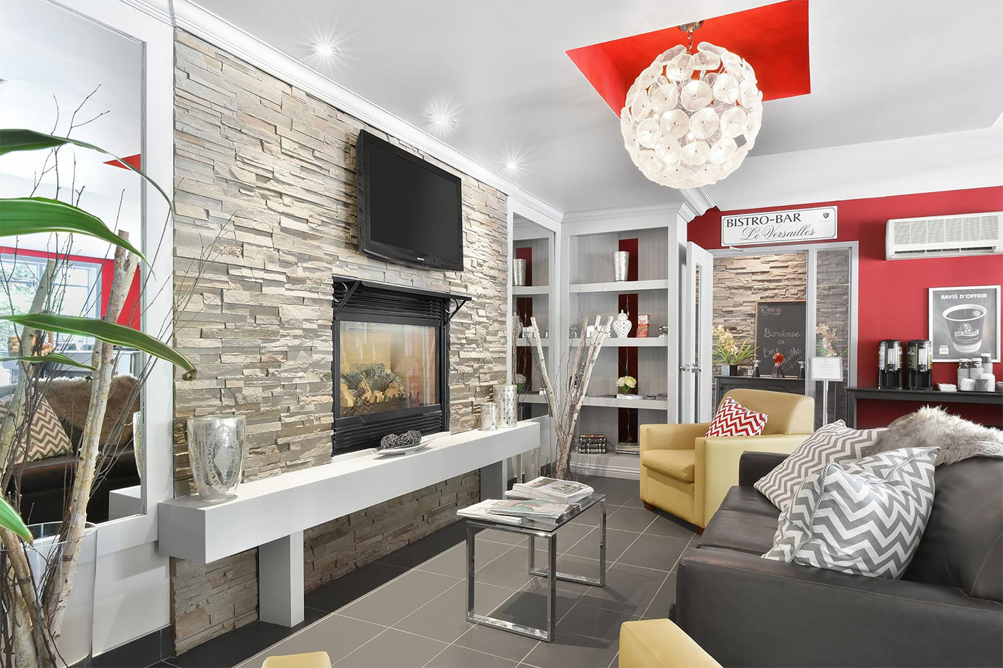 hotel le versaille 04