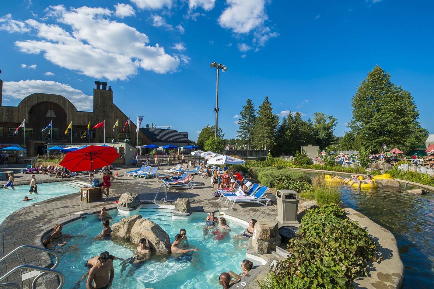 Sommet Saint-Sauveur Water Park | La Vallée de Saint-Sauveur