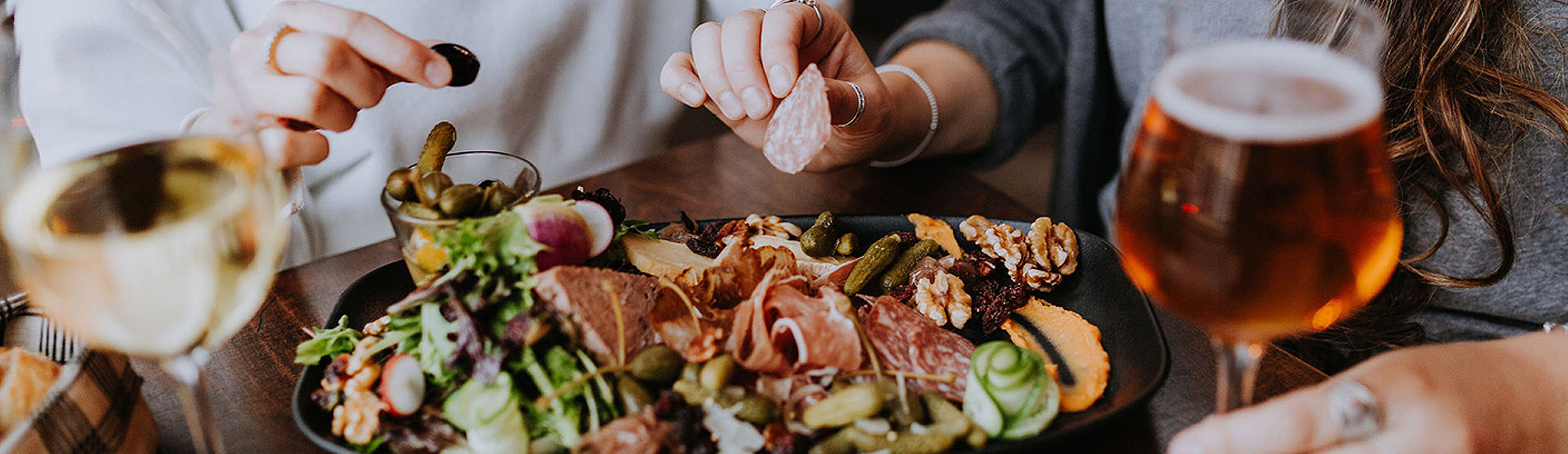 Where to Eat | Restaurants | La Vallée Saint-Sauveur