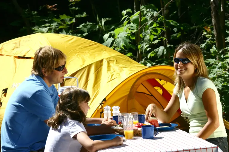 Camping du Sommet Morin Heights ete 2024 768x512